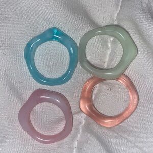 Set of 4 Resin Rings